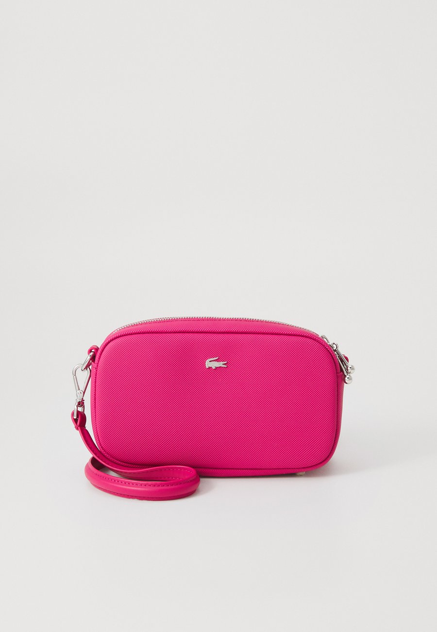 Сумка кросс-боди Lacoste CROSSOVER BAG, Bigarreau/Black
Сумка кросс-боди Lacoste CROSSOVER BAG, Bigarreau/Black