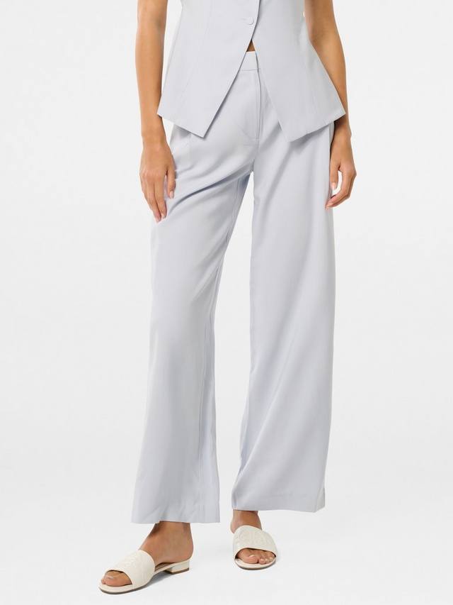 Брюки Leilani с плиссировкой и широкими штанинами Forever New
Брюки Leilani с плиссировкой и широкими штанинами Forever New