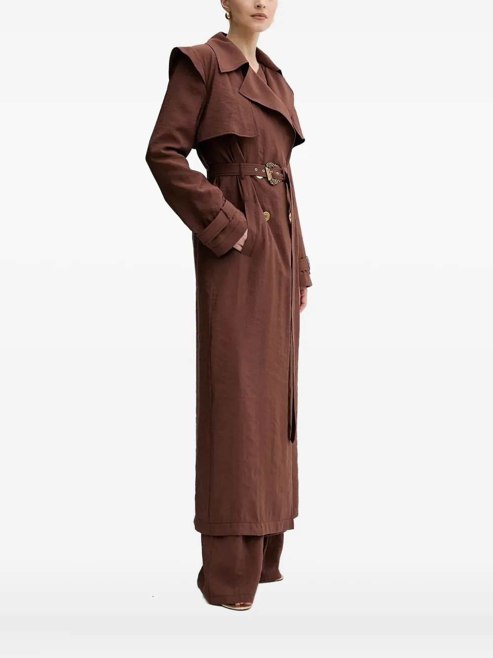 Пальто с поясом и пряжкой Versace Jeans Couture, коричневый
Пальто с поясом и пряжкой Versace Jeans Couture, коричневый