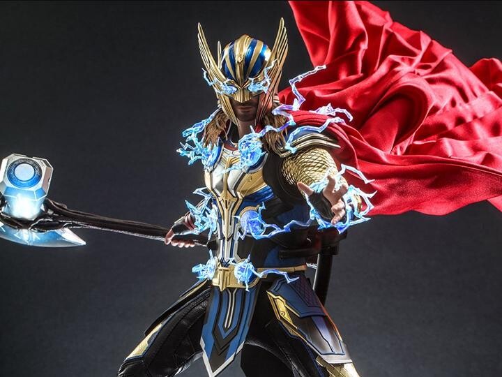 Фигурка Thor: Love and Thunder MMS656 Thor Deluxe 1/6th Scale Collectible Figure Hot Toys
Фигурка Thor: Love and Thunder MMS656 Thor Deluxe 1/6th Scale Collectible Figure Hot Toys