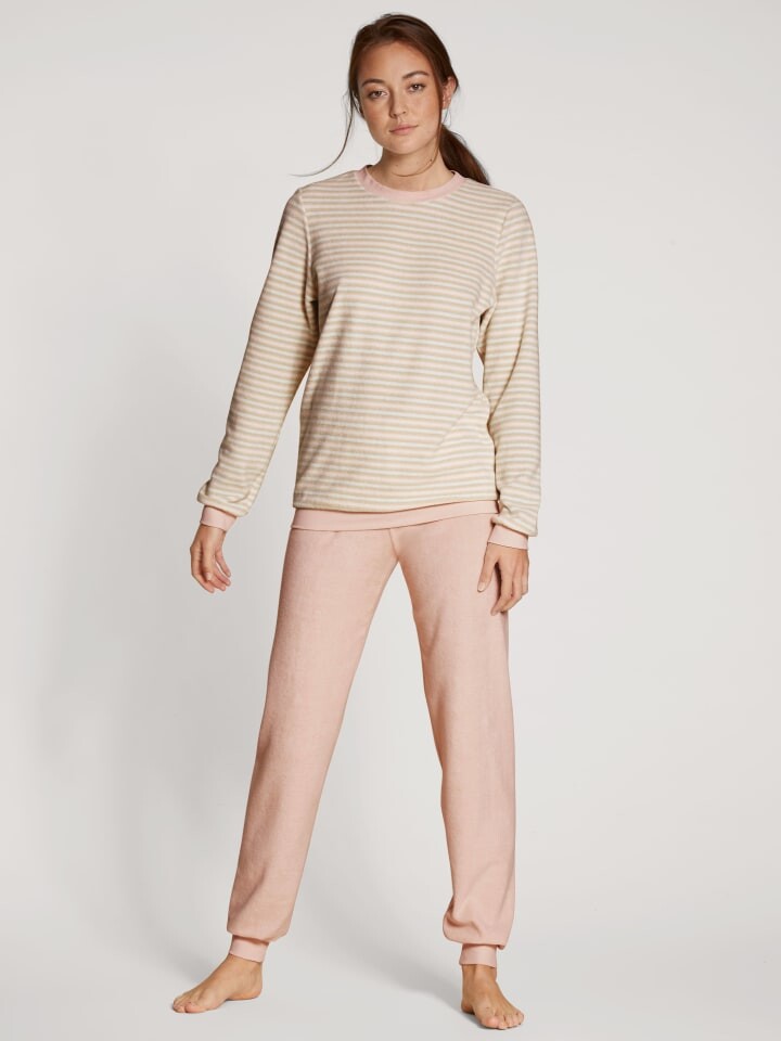 Ночное белье Calida, цвет lace parfa
Ночное белье Calida, цвет lace parfa