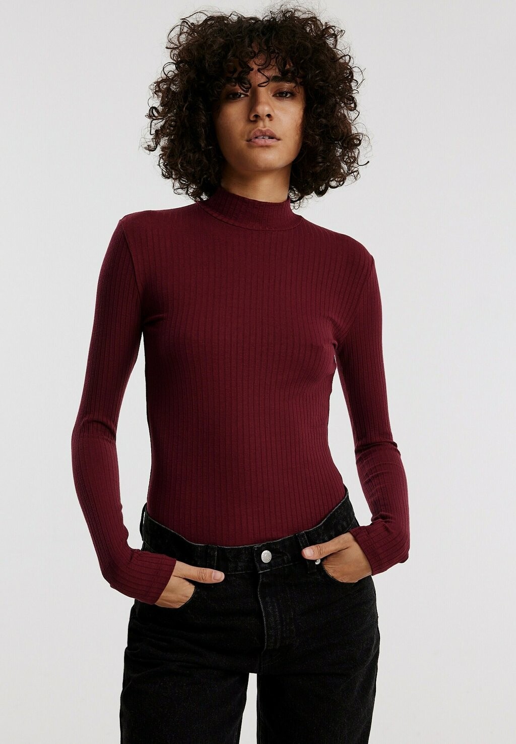 Рубашка с длинным рукавом MANON EDITED, цвет dunkelrot
Рубашка с длинным рукавом MANON EDITED, цвет dunkelrot