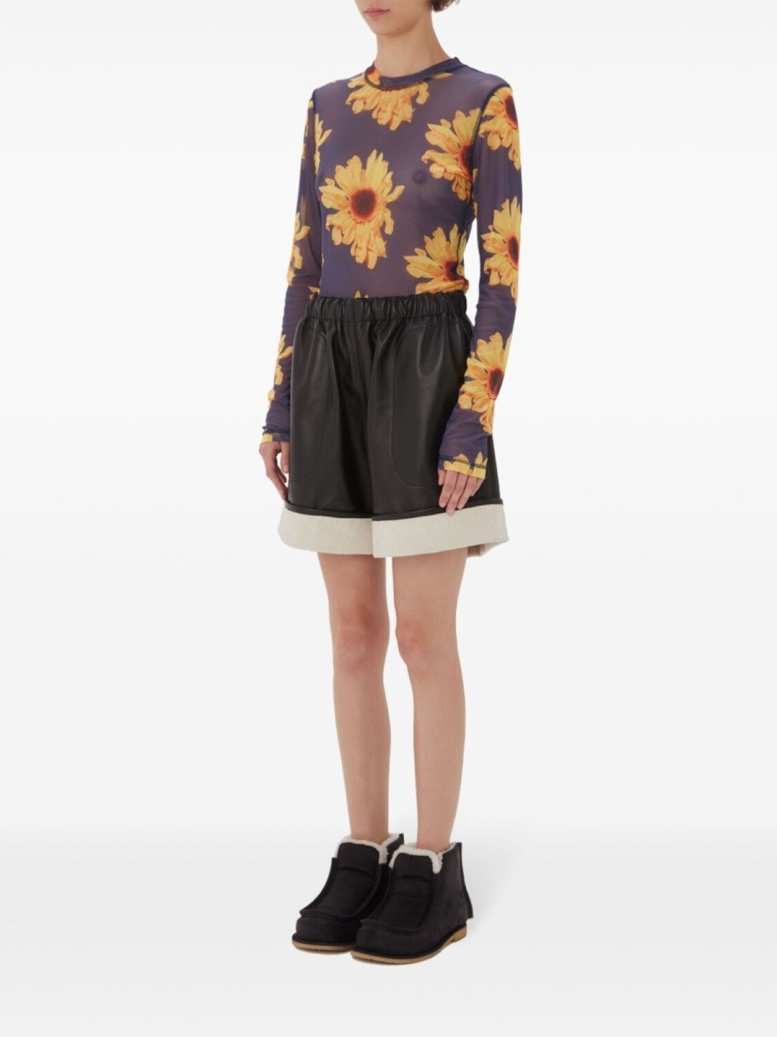 JW Anderson кожаные шорты с контрастным подолом, черный
JW Anderson кожаные шорты с контрастным подолом, черный