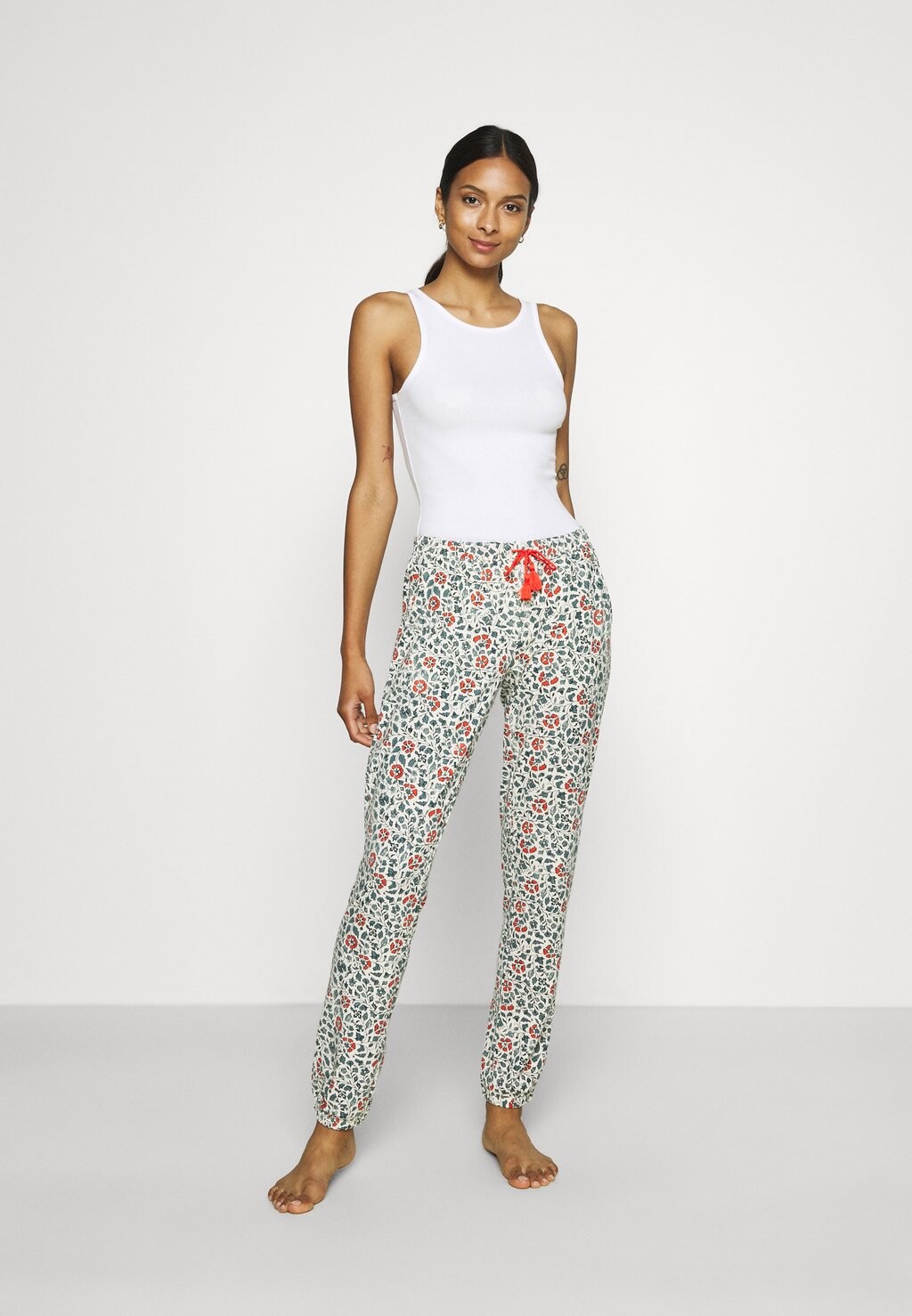 Брюки для сна PANTS LASCANA, разноцветный
Брюки для сна PANTS LASCANA, разноцветный