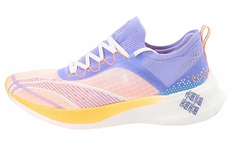 Кроссовки женские Feidian Challenger с низким верхом, белые/сине-фиолетовые Lining
Кроссовки женские Feidian Challenger с низким верхом, белые/сине-фиолетовые Lining