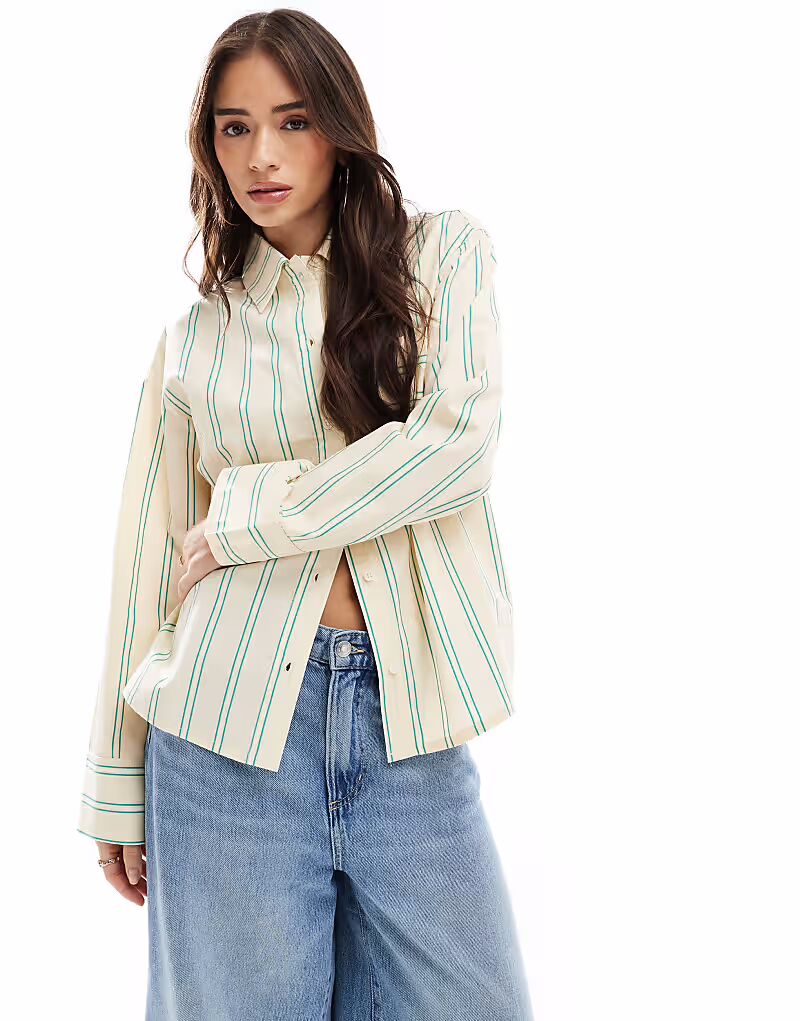 Рубашка свободного кроя из хлопкового поплина ASOS DESIGN с контрастными полосками
Рубашка свободного кроя из хлопкового поплина ASOS DESIGN с контрастными полосками