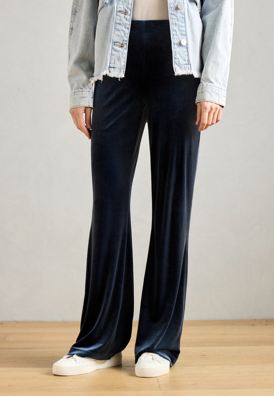 Брюки Lollys Laundry PANTS, Dusty Blue/Blue
Брюки Lollys Laundry PANTS, Dusty Blue/Blue