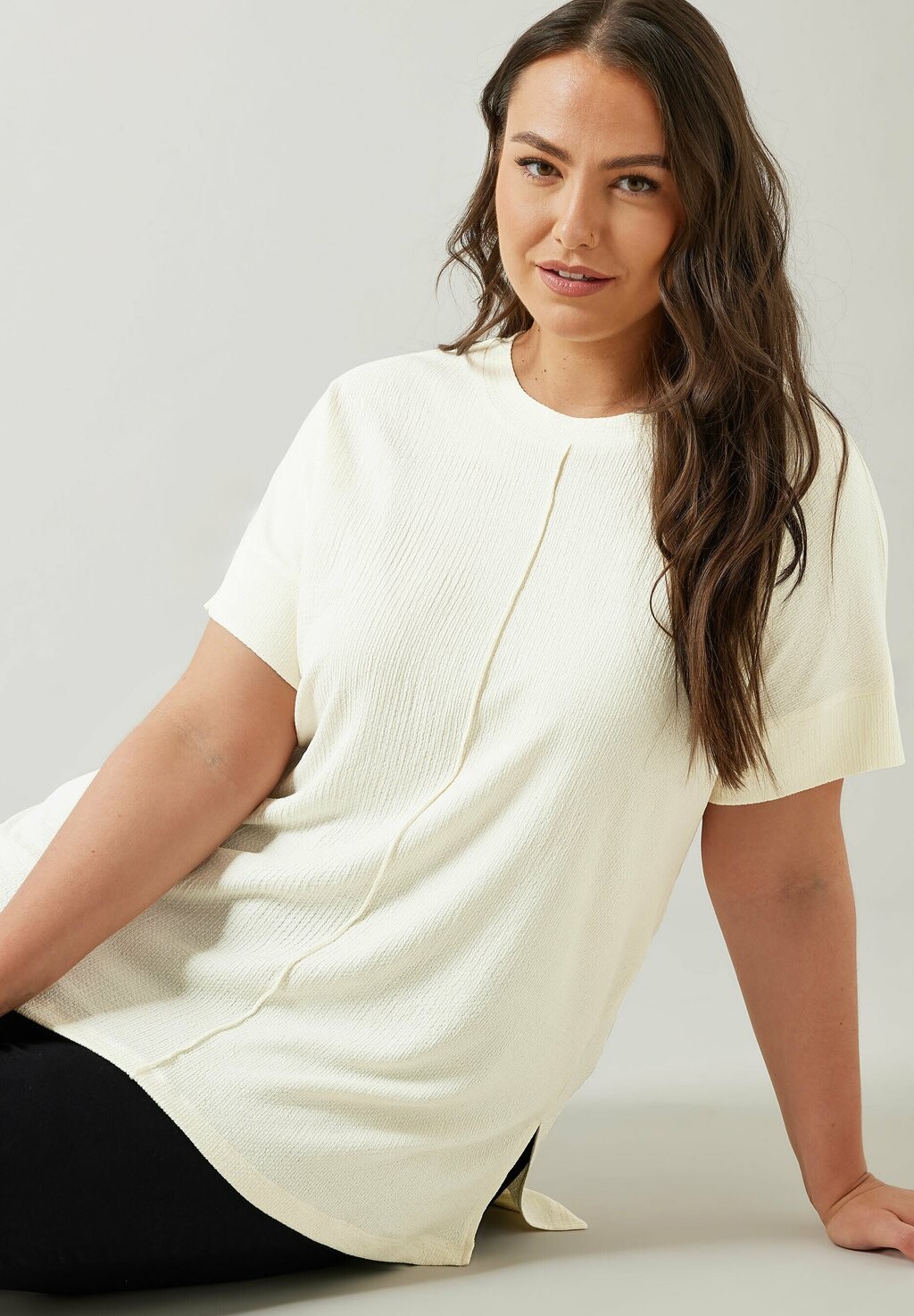 Блуза Evans, белый
Блуза Evans, белый