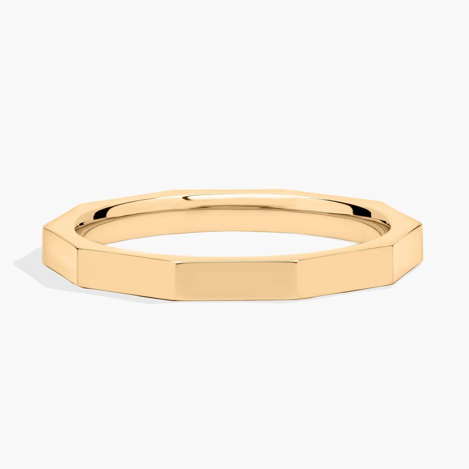 Кольцо с прямоугольной окантовкой из желтого золота 14 карат (2 мм) Blue Nile 
Кольцо с прямоугольной окантовкой из желтого золота 14 карат (2 мм) Blue Nile