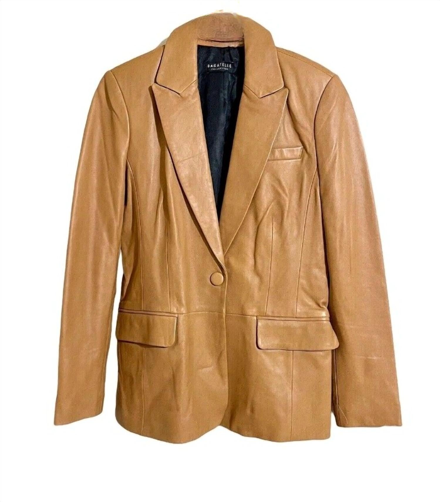 Женская кожаная куртка с застежкой на пуговицы и воротником-стойкой коричневого цвета Bagatelle.City, Коричневый, Женская кожаная куртка с застежкой на пуговицы и воротником-стойкой коричневого цвета Bagatelle.City
Женская кожаная куртка с застежкой на пуговицы и воротником-стойкой коричневого цвета Bagatelle.City, Коричневый, Женская кожаная куртка с застежкой на пуговицы и воротником-стойкой коричневого цвета Bagatelle.City