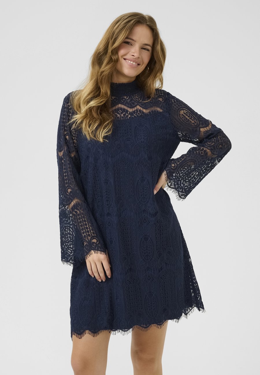 Платье Culture CUIMA LACE SHORT DRESS, Salute/Dark Blue
Платье Culture CUIMA LACE SHORT DRESS, Salute/Dark Blue