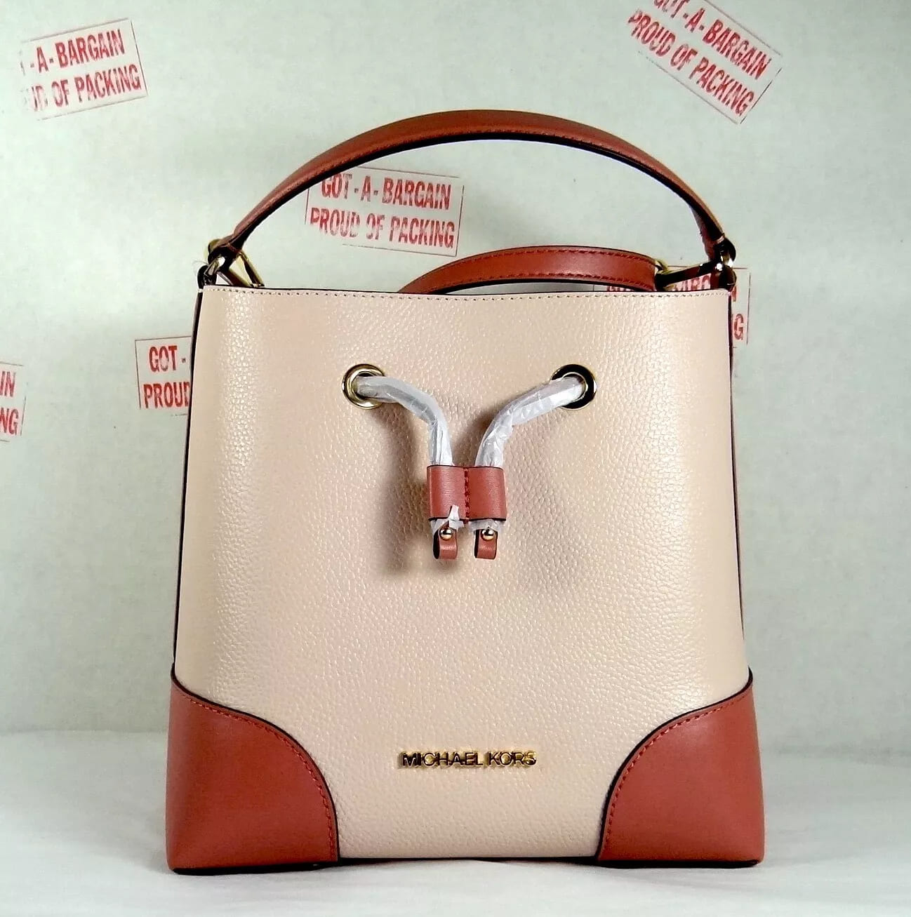 Женская сумка-ведро Michael Kors Mercer с завязками на шнурке, цвет powder blush multi, Синий, Женская сумка-ведро Michael Kors Mercer с завязками на шнурке, цвет powder blush multi
Женская сумка-ведро Michael Kors Mercer с завязками на шнурке, цвет powder blush multi, Синий, Женская сумка-ведро Michael Kors Mercer с завязками на шнурке, цвет powder blush multi