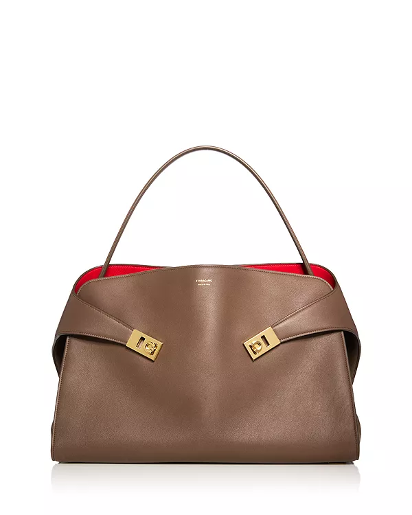 Сумочка Hug двухцветная Ferragamo, бежевый
Сумочка Hug двухцветная Ferragamo, бежевый