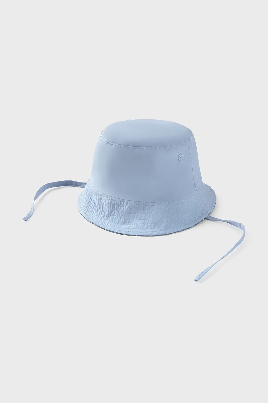 Двусторонняя детская шапочка Mayoral, синий
Двусторонняя детская шапочка Mayoral, синий