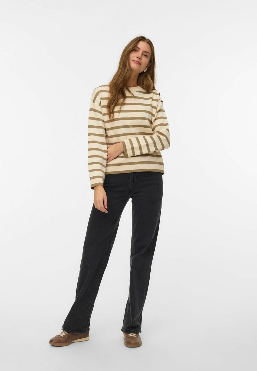 Джемпер Vero Moda VMSABA O-NECK BUTTON , Birch/White
Джемпер Vero Moda VMSABA O-NECK BUTTON , Birch/White