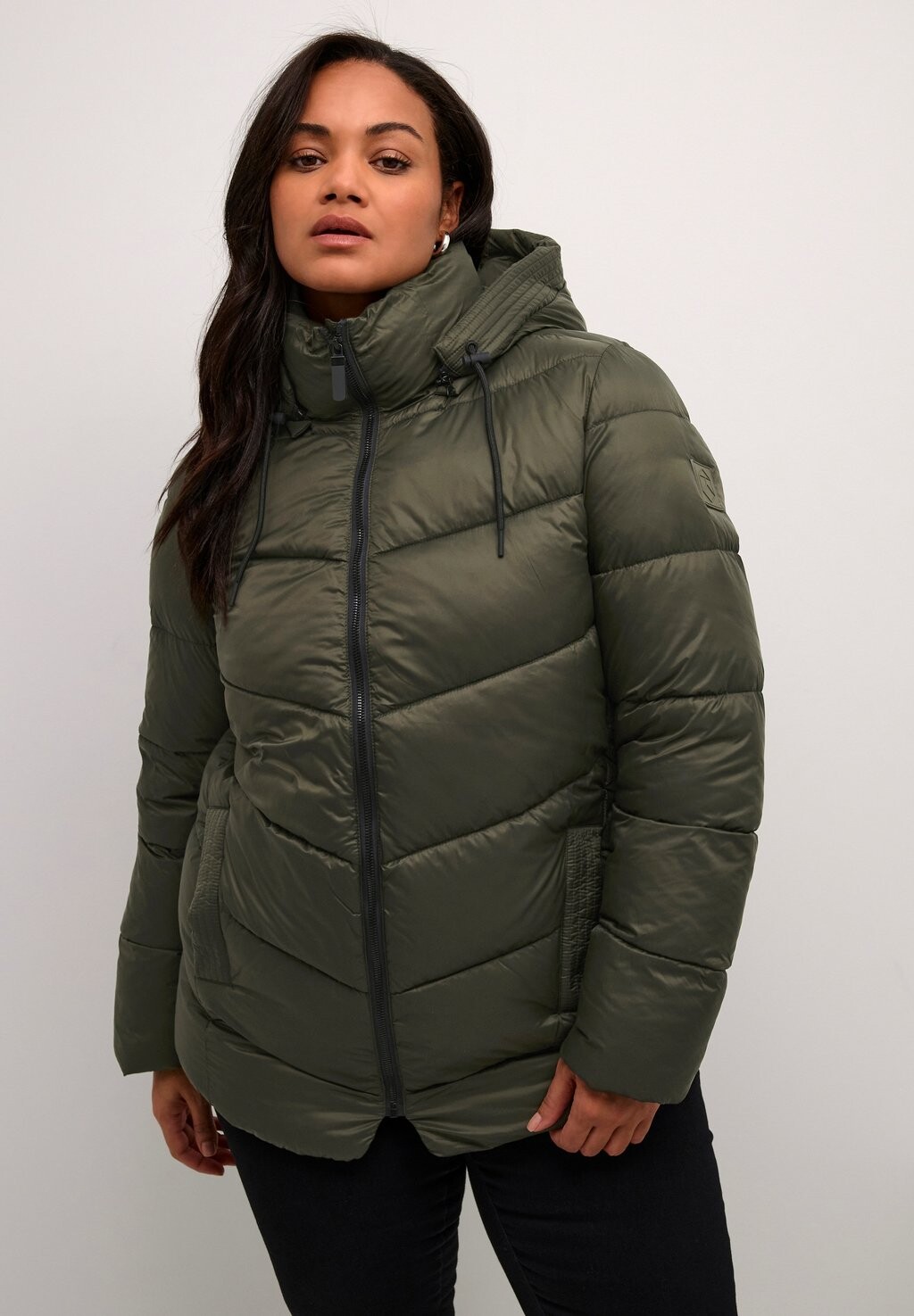 Зимняя куртка SUSANNA Kaffe Curve, зеленый
Зимняя куртка SUSANNA Kaffe Curve, зеленый