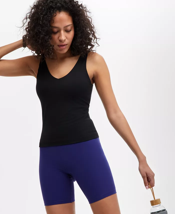 Женская мягкая майка с V-образным вырезом ID Ideology, черный
Женская мягкая майка с V-образным вырезом ID Ideology, черный