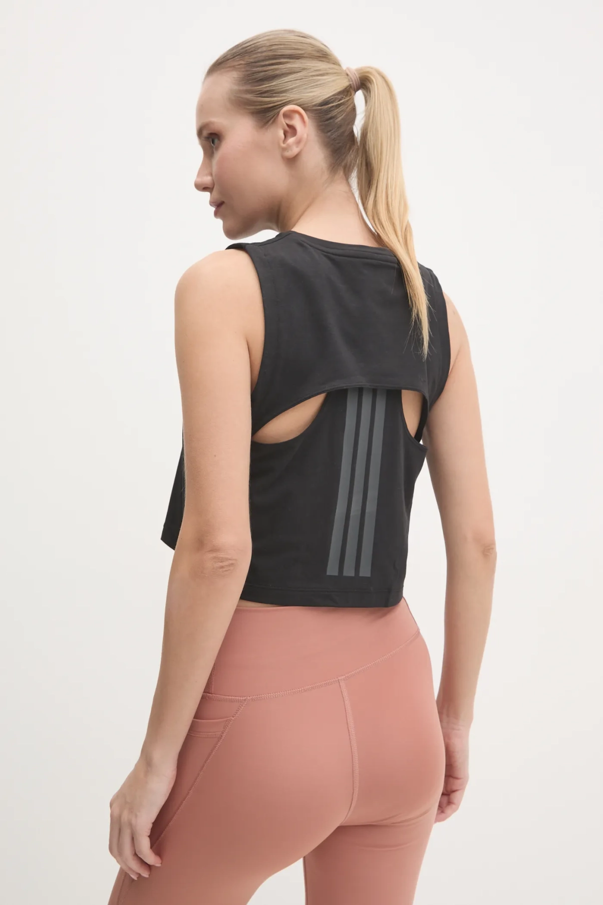 Топ для тренировок adidas Performance, черный
Топ для тренировок adidas Performance, черный