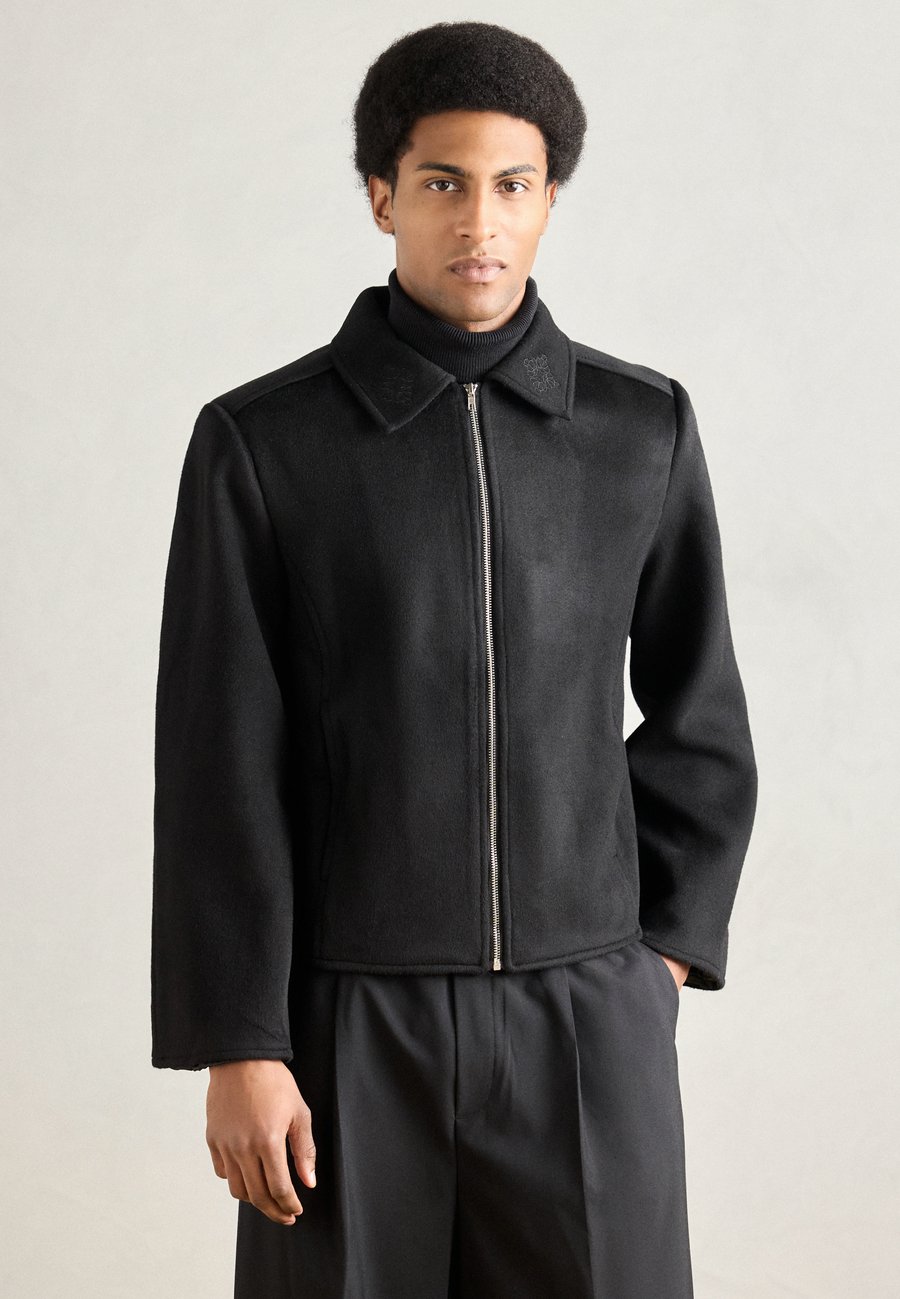 Куртка Heathe TRUMPET COAT, Black
Куртка Heathe TRUMPET COAT, Black