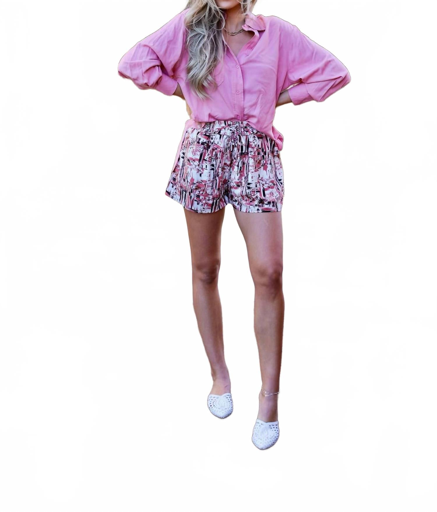 Шорты из шелка Stroke Of Style в нежно-розовом цвете GLAM
Шорты из шелка Stroke Of Style в нежно-розовом цвете GLAM