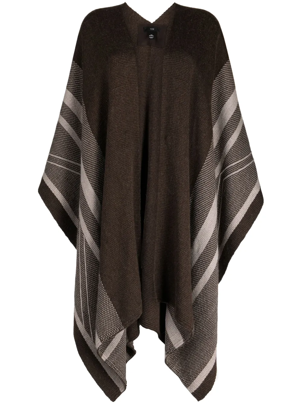 Полосатая накидка тонкой вязки VOZ, коричневый
Полосатая накидка тонкой вязки VOZ, коричневый