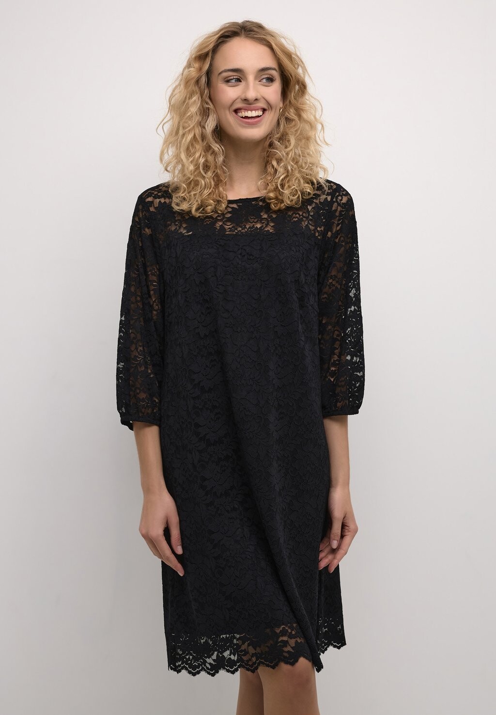 Повседневное платье JULIETTA Cream, черный
Повседневное платье JULIETTA Cream, черный