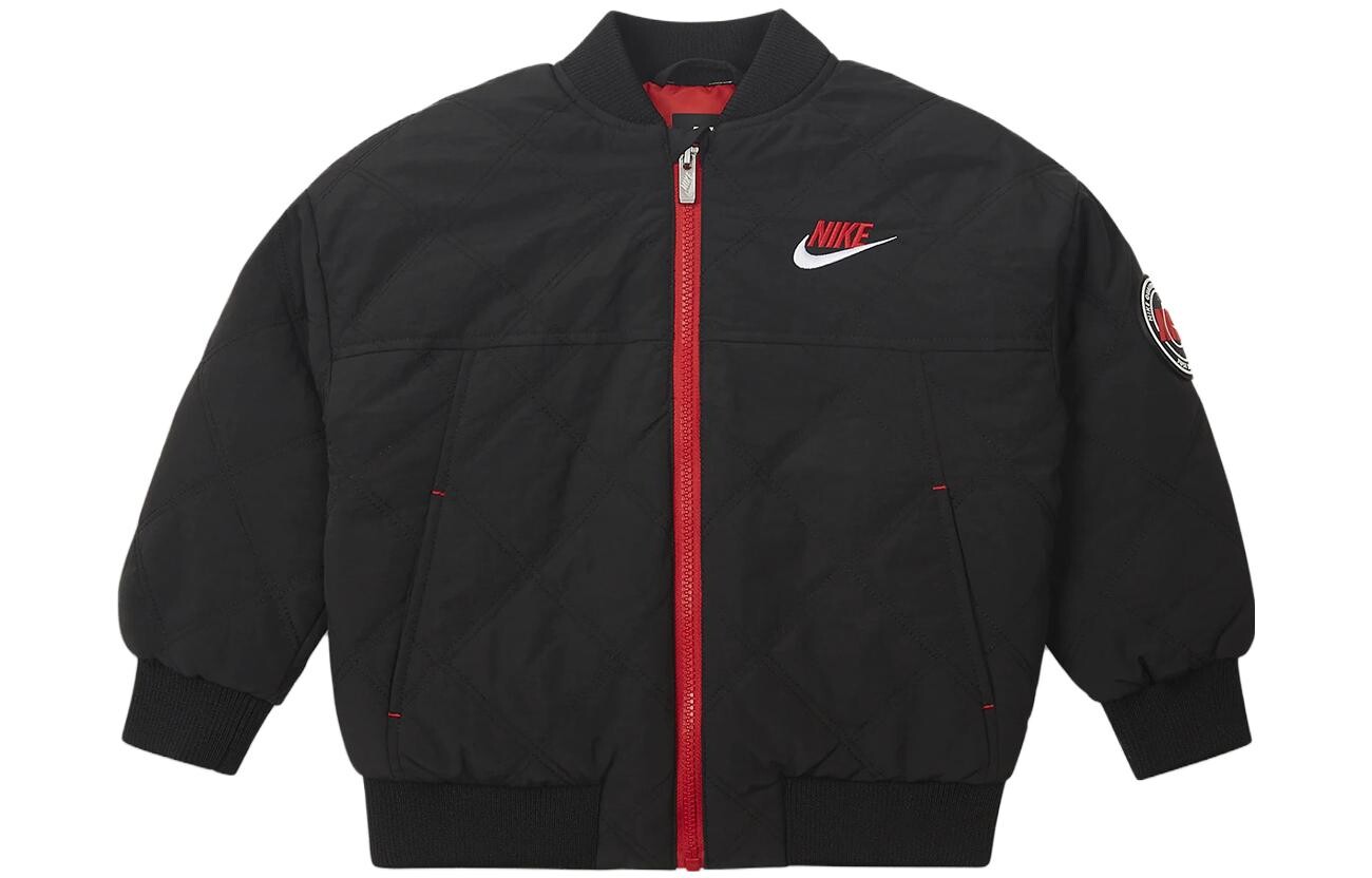 Детские стеганые куртки Nike, черный 
Детские стеганые куртки Nike, черный