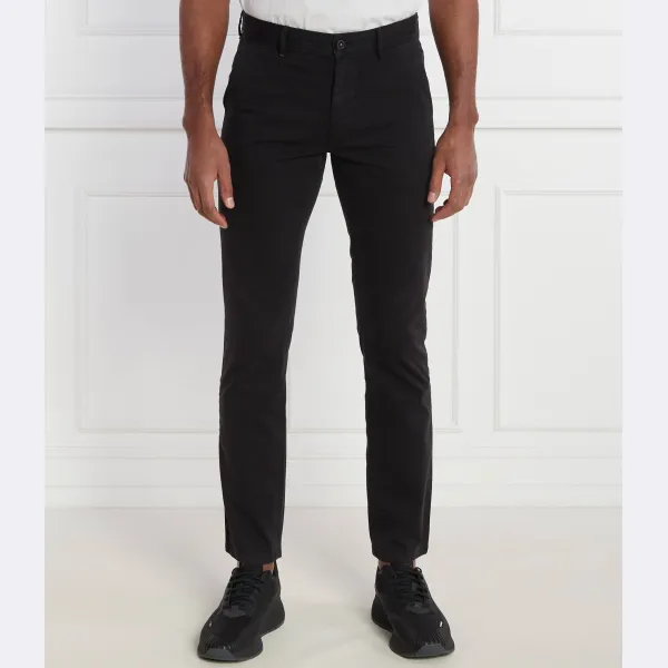 Брюки-Чиносы узкого кроя Boss, черный
Брюки-Чиносы узкого кроя Boss, черный