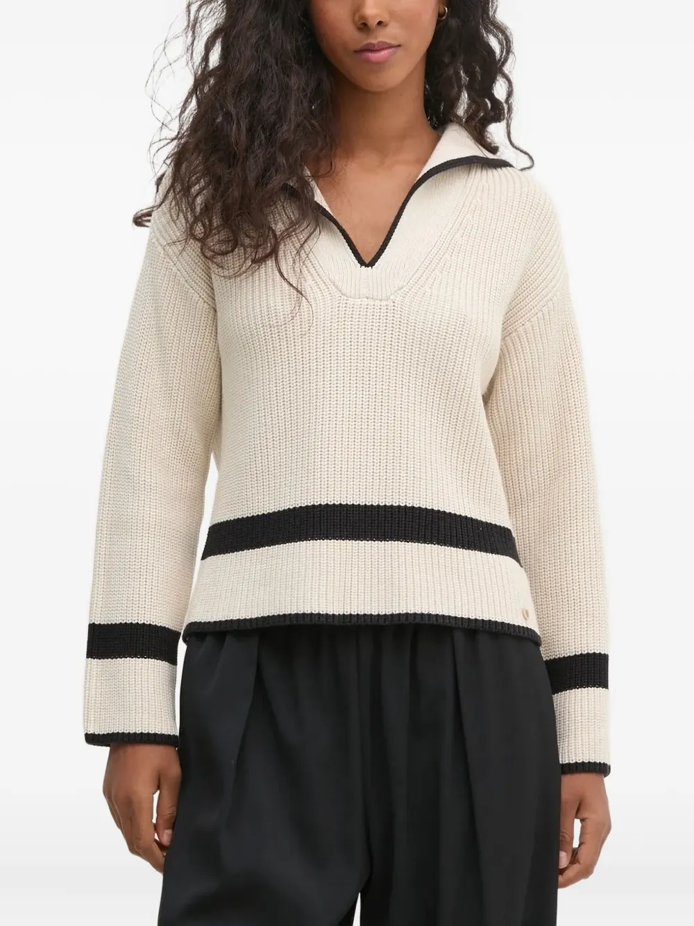 Полосатый трикотажный топ с ребристым воротником Pedro Del Hierro, нейтральный
Полосатый трикотажный топ с ребристым воротником Pedro Del Hierro, нейтральный