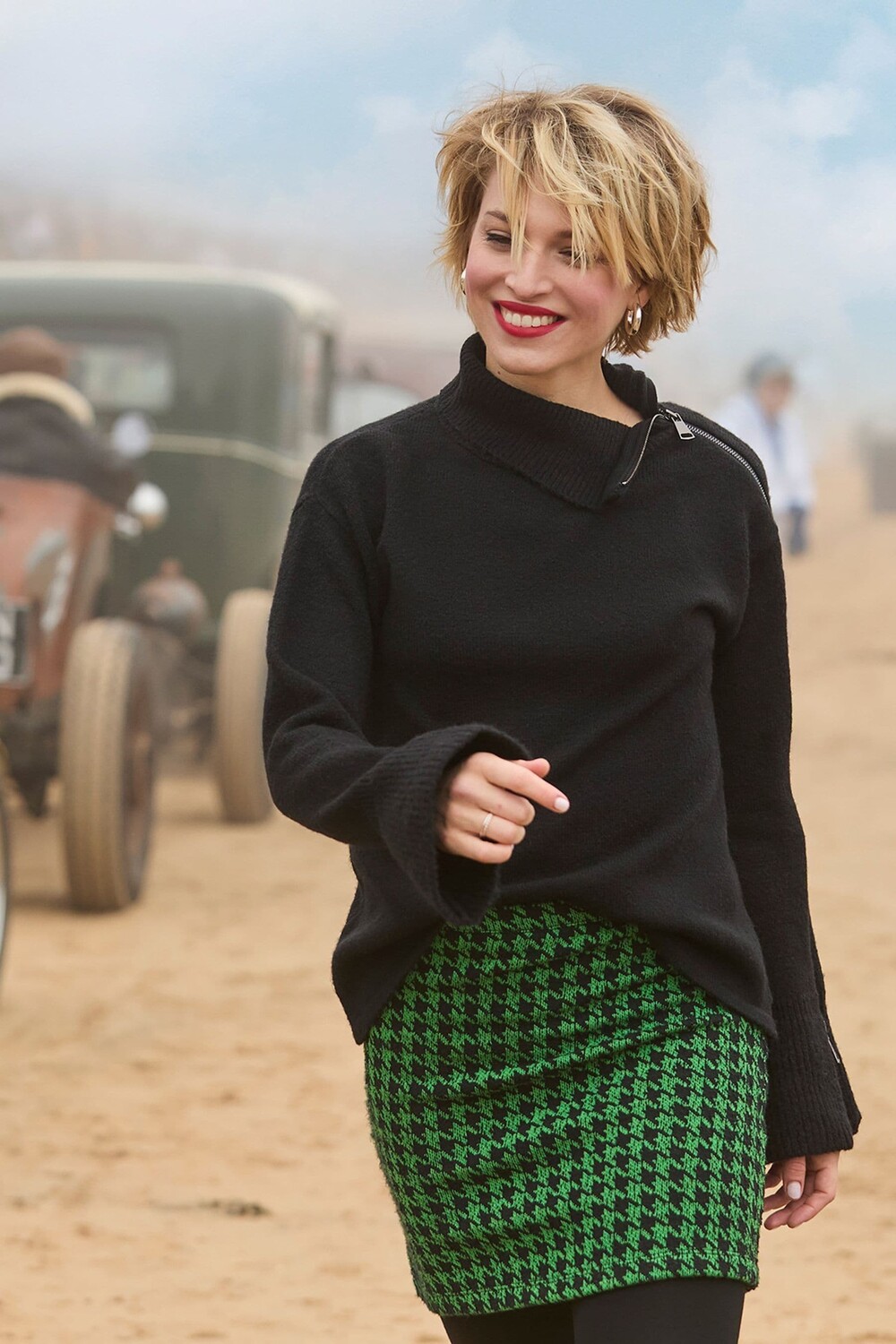 Джемпер свободного кроя с воротником стойкой и застежкой молнией Joe Browns, черный
Джемпер свободного кроя с воротником стойкой и застежкой молнией Joe Browns, черный