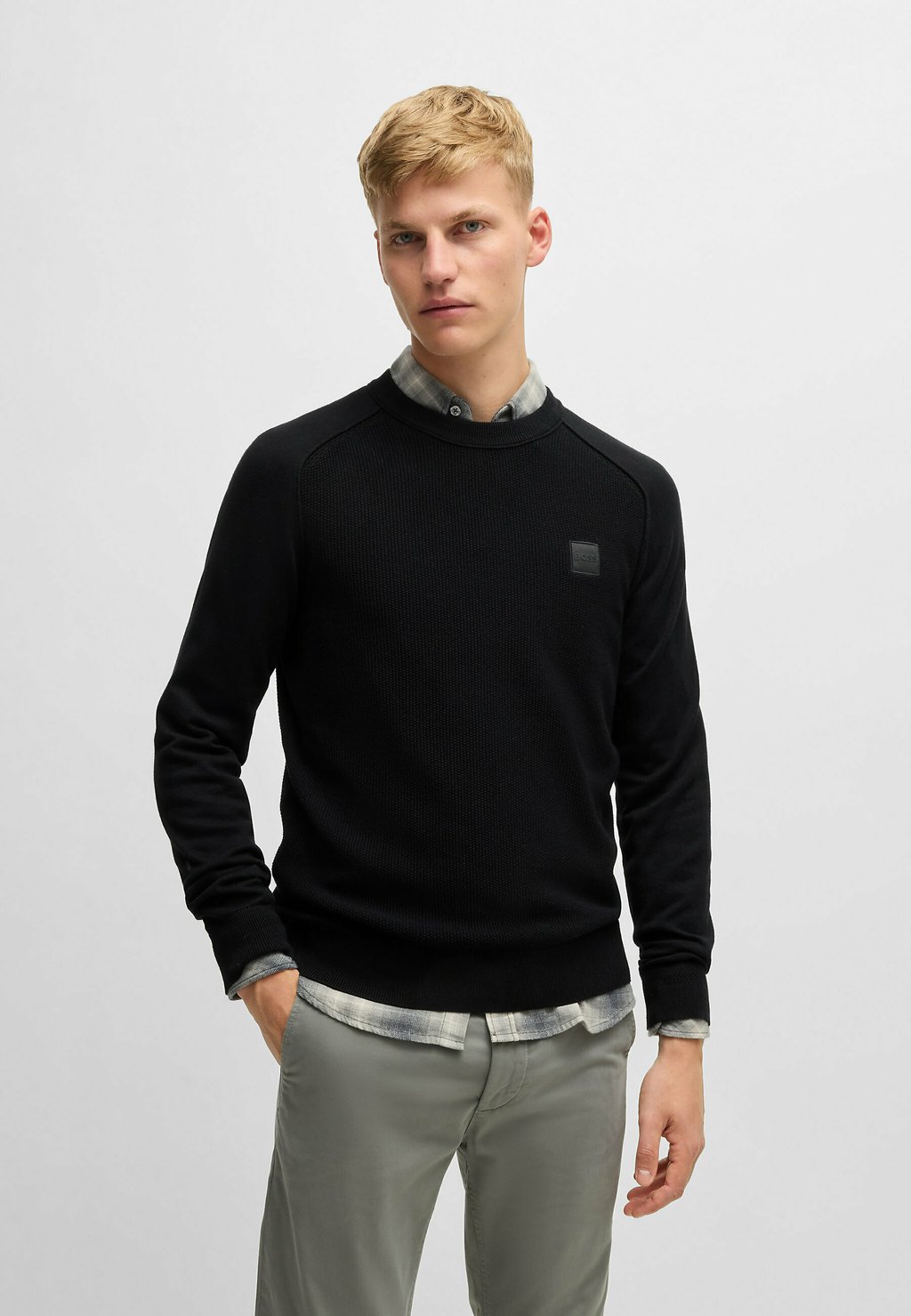 Джемпер BOSS, черный
Джемпер BOSS, черный