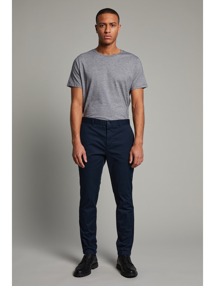 Повседневные брюки MAliam прямого кроя темно-синего цвета Matinique
Повседневные брюки MAliam прямого кроя темно-синего цвета Matinique