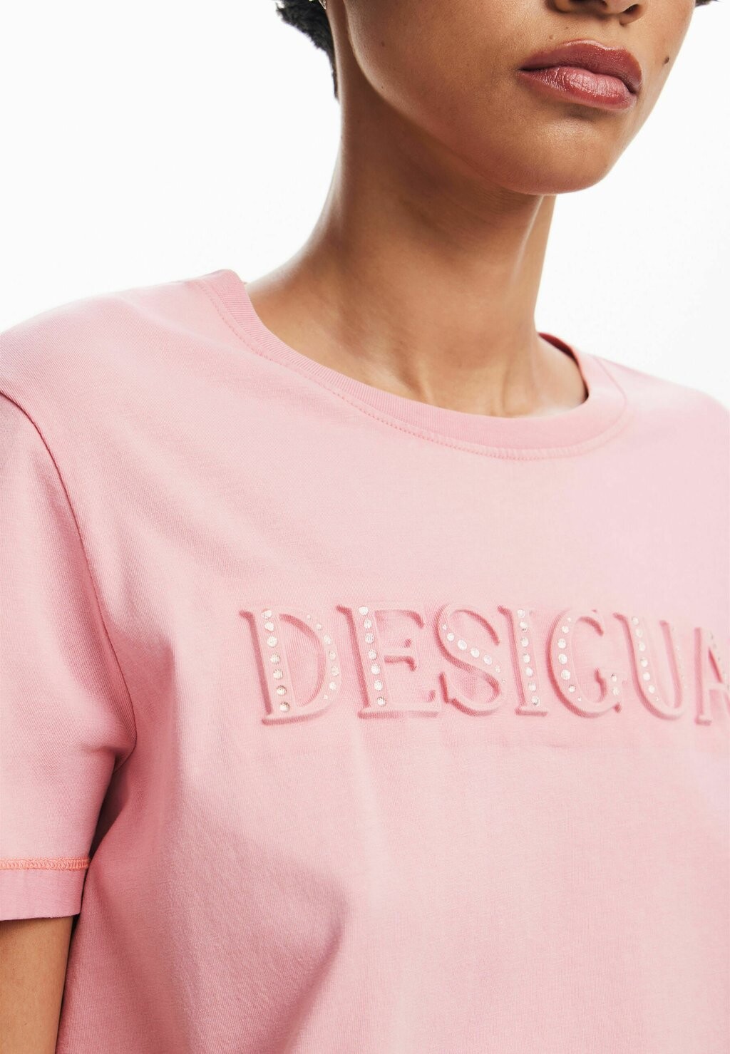 Футболка с принтом Desigual, розовый
Футболка с принтом Desigual, розовый