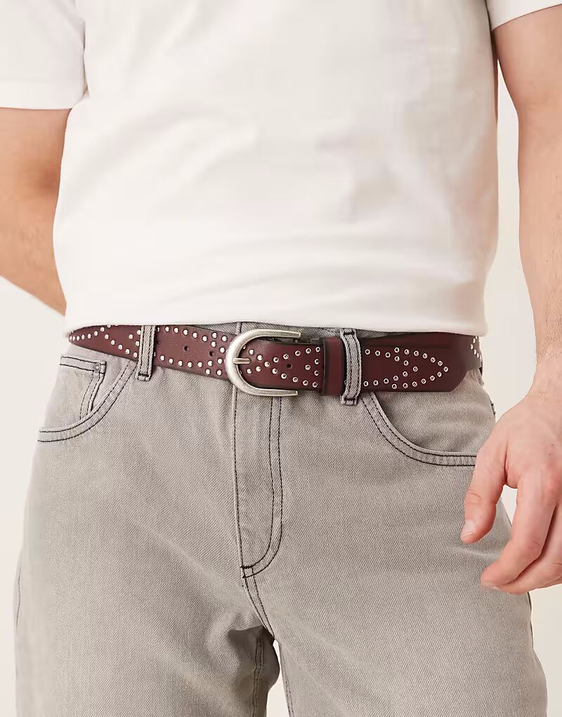 Полированный ремень с заклепками ASOS DESIGN бордового цвета 
Полированный ремень с заклепками ASOS DESIGN бордового цвета