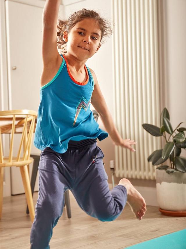 Детские брюки Phoenix Parsnip в стиле harem Frugi, Indigo
Детские брюки Phoenix Parsnip в стиле harem Frugi, Indigo