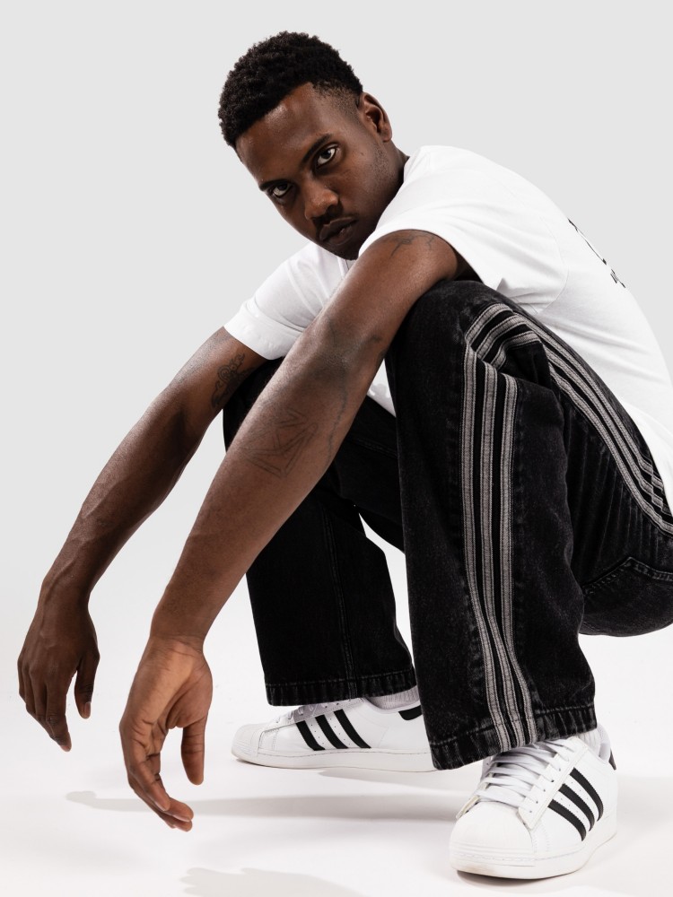 Джинсы adidas Originals Firebird Jeans, trublc
Джинсы adidas Originals Firebird Jeans, trublc