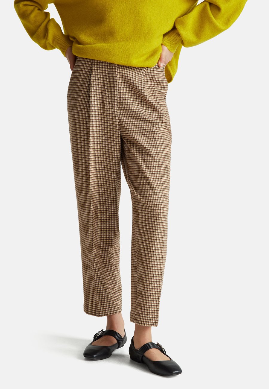 Брюки United Colors of Benetton Trousers, Beige
Брюки United Colors of Benetton Trousers, Beige