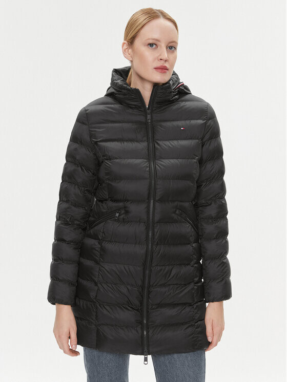 Пуховик стандартного кроя Tommy Hilfiger, черный
Пуховик стандартного кроя Tommy Hilfiger, черный