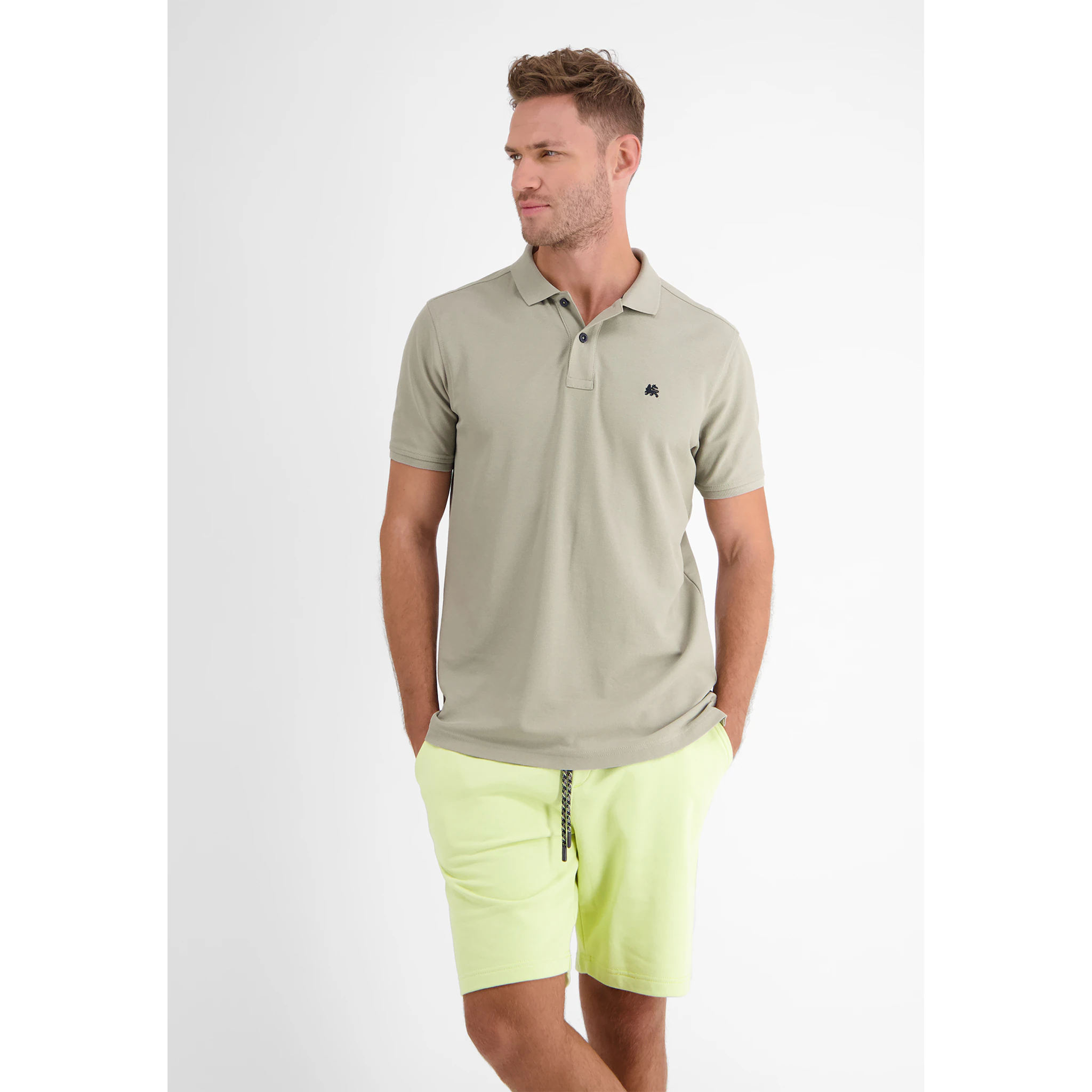 Рубашка-поло LERROS "Классический стиль поло LERROS из пике *Cool & Dry*", цвет Soft Stone
Рубашка-поло LERROS "Классический стиль поло LERROS из пике *Cool & Dry*", цвет Soft Stone