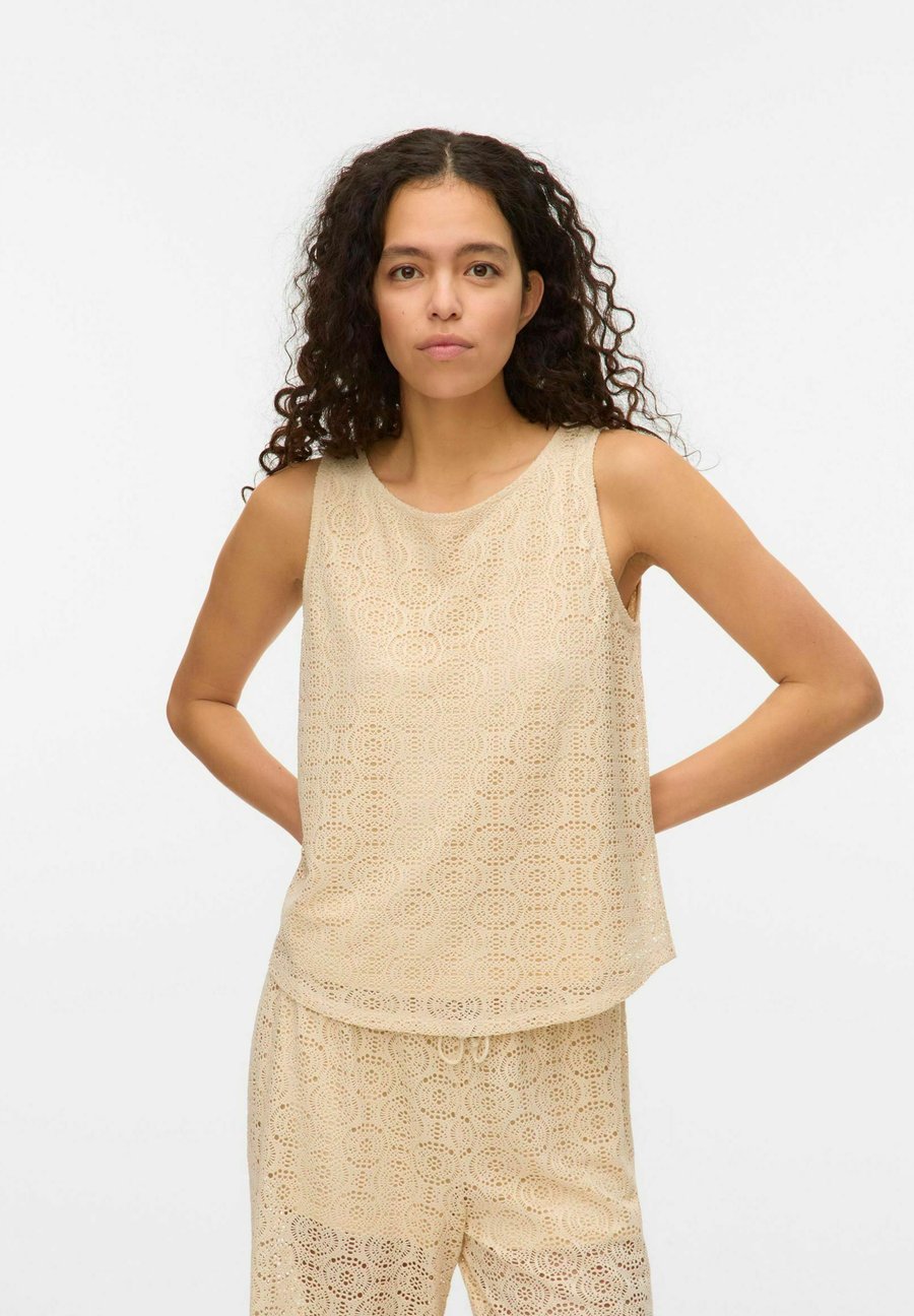 Блуза Vero Moda VMMAYA TANK , Birch/White
Блуза Vero Moda VMMAYA TANK , Birch/White