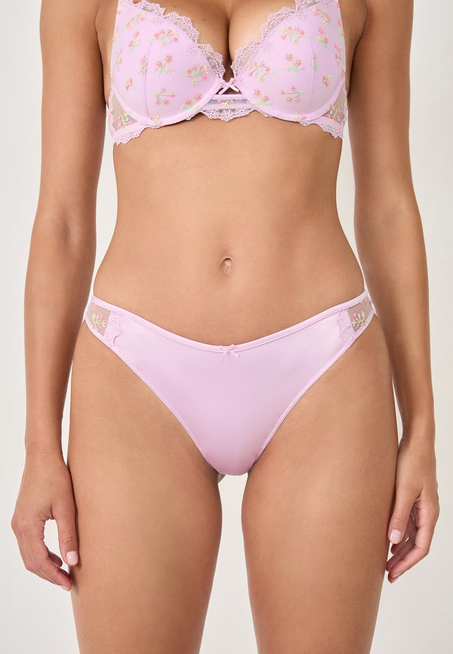 Брифы Etam REVEUSE, Lilac
Брифы Etam REVEUSE, Lilac