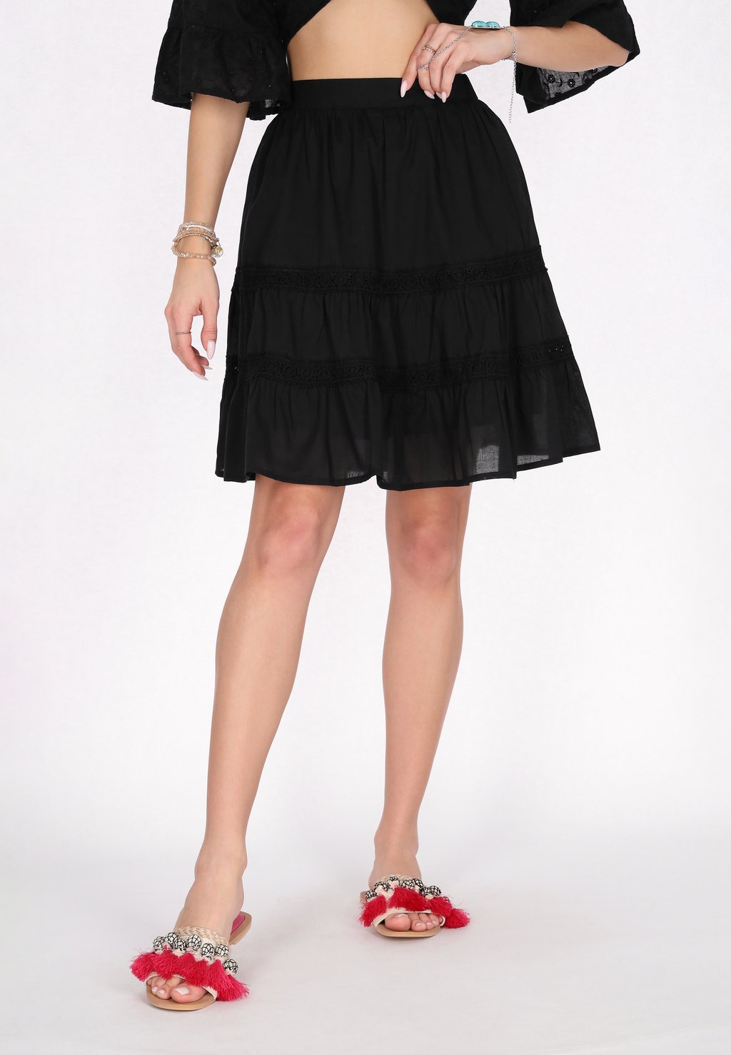 Юбка А-силуэта IZIA, черный
Юбка А-силуэта IZIA, черный