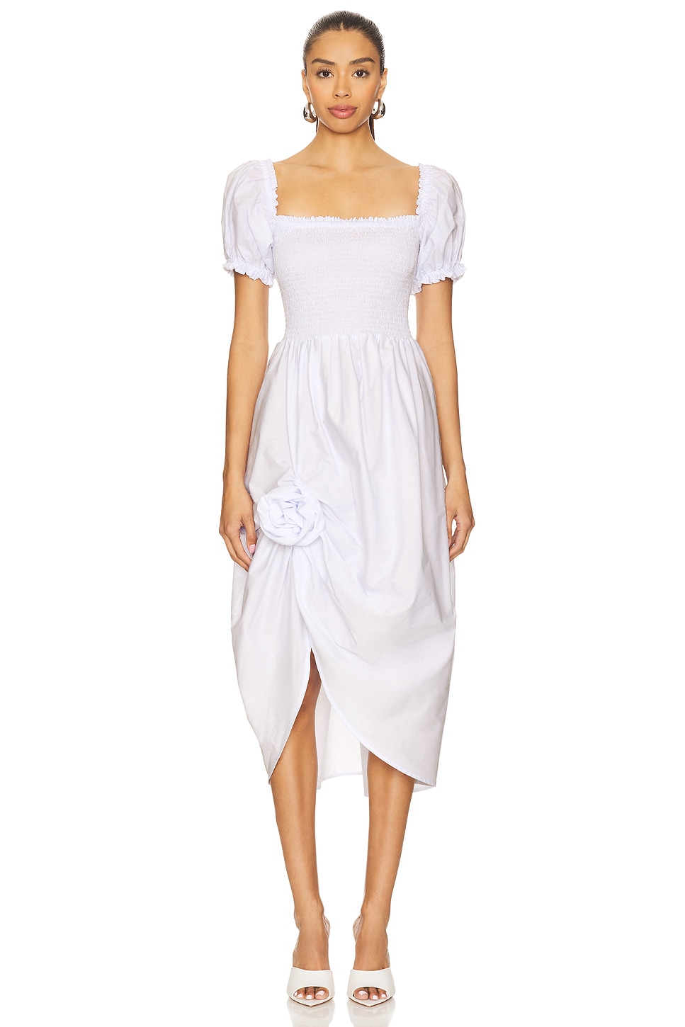 Хлопковое платье Brigitte с розовым декором Sleeper, white
Хлопковое платье Brigitte с розовым декором Sleeper, white