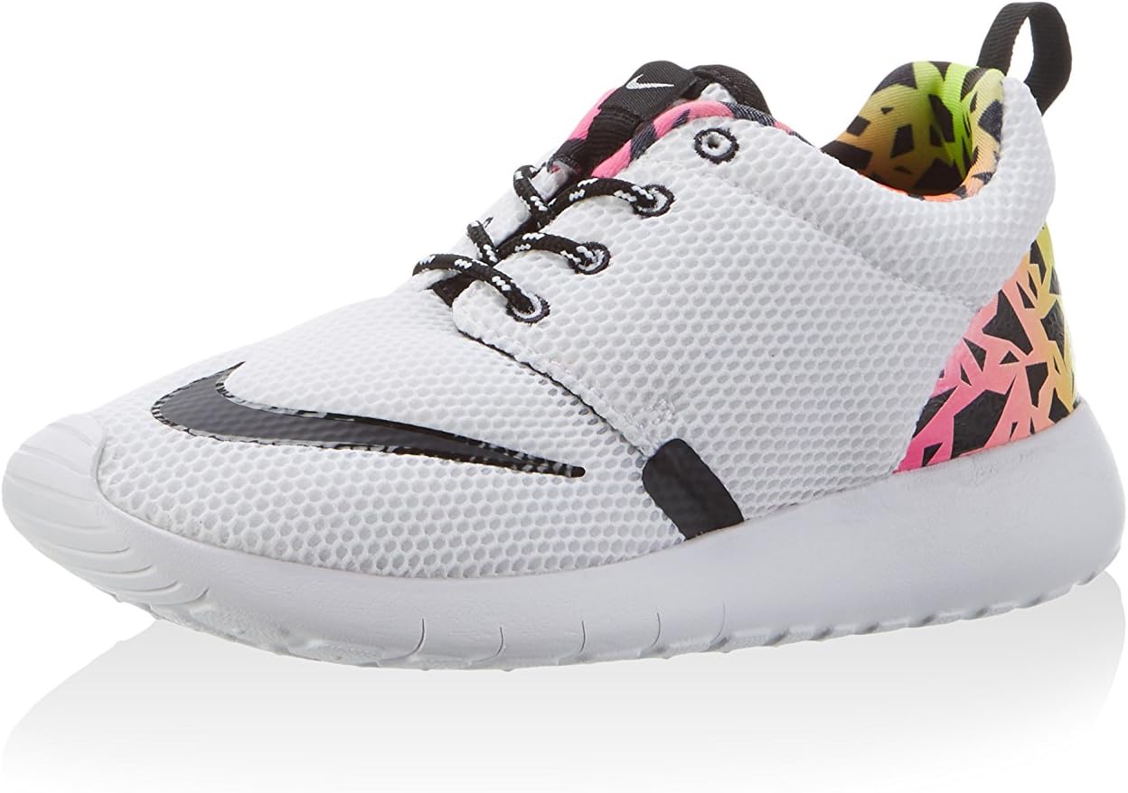Nike Roshe One FB (Детские кроссовки), White White Black Volt Pink Blast
Nike Roshe One FB (Детские кроссовки), White White Black Volt Pink Blast