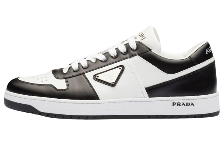 Кроссовки Prada Downtown Skateboarding, белый/темно-серый
Кроссовки Prada Downtown Skateboarding, белый/темно-серый