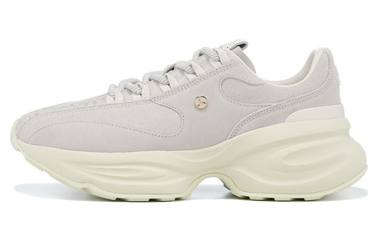 Кроссовки женские Clouds Running Shoes Low-top Bone White Li-Ning 1990
Кроссовки женские Clouds Running Shoes Low-top Bone White Li-Ning 1990