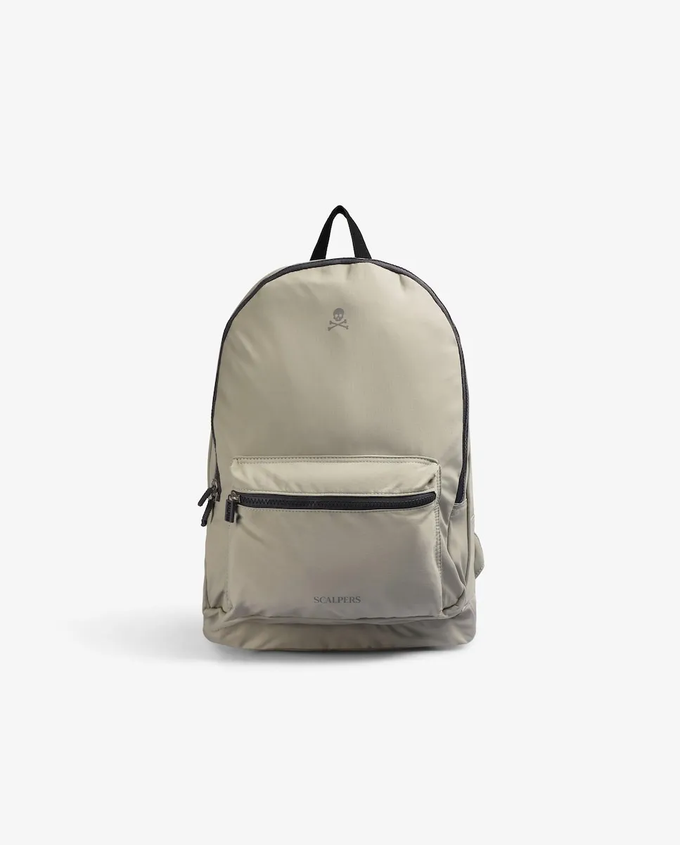 Мужской рюкзак с черепом спереди и мягкими ручками Scalpers, зеленый
Мужской рюкзак с черепом спереди и мягкими ручками Scalpers, зеленый