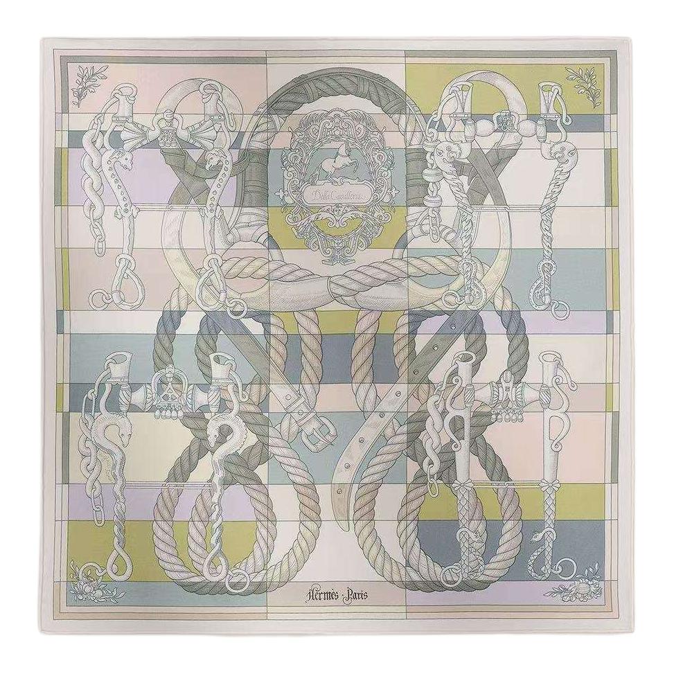 HERMES Шёлковый шарф женский разноцветный, Multicolor
HERMES Шёлковый шарф женский разноцветный, Multicolor