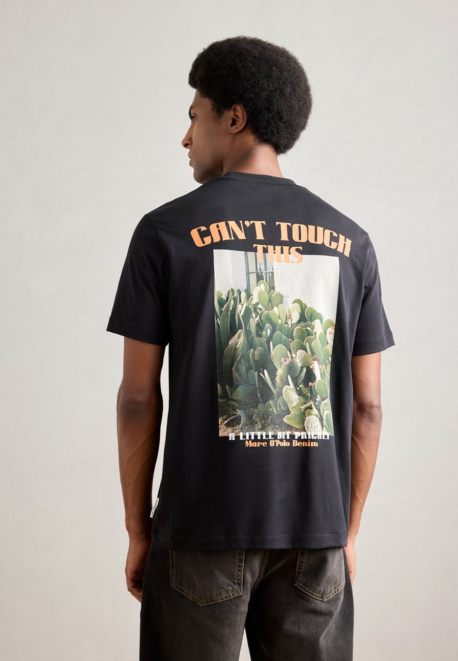 Футболка Marc O'Polo DENIM CANT TOUCH THIS, Black, Черный, Футболка Marc O'Polo DENIM CANT TOUCH THIS, Black
Футболка Marc O'Polo DENIM CANT TOUCH THIS, Black, Черный, Футболка Marc O'Polo DENIM CANT TOUCH THIS, Black