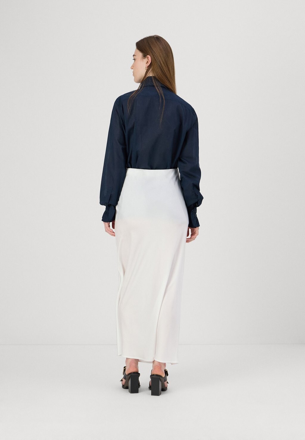 Юбка макси ACACIABBJOANELLE SKIRT Bruuns Bazaar, белый
Юбка макси ACACIABBJOANELLE SKIRT Bruuns Bazaar, белый